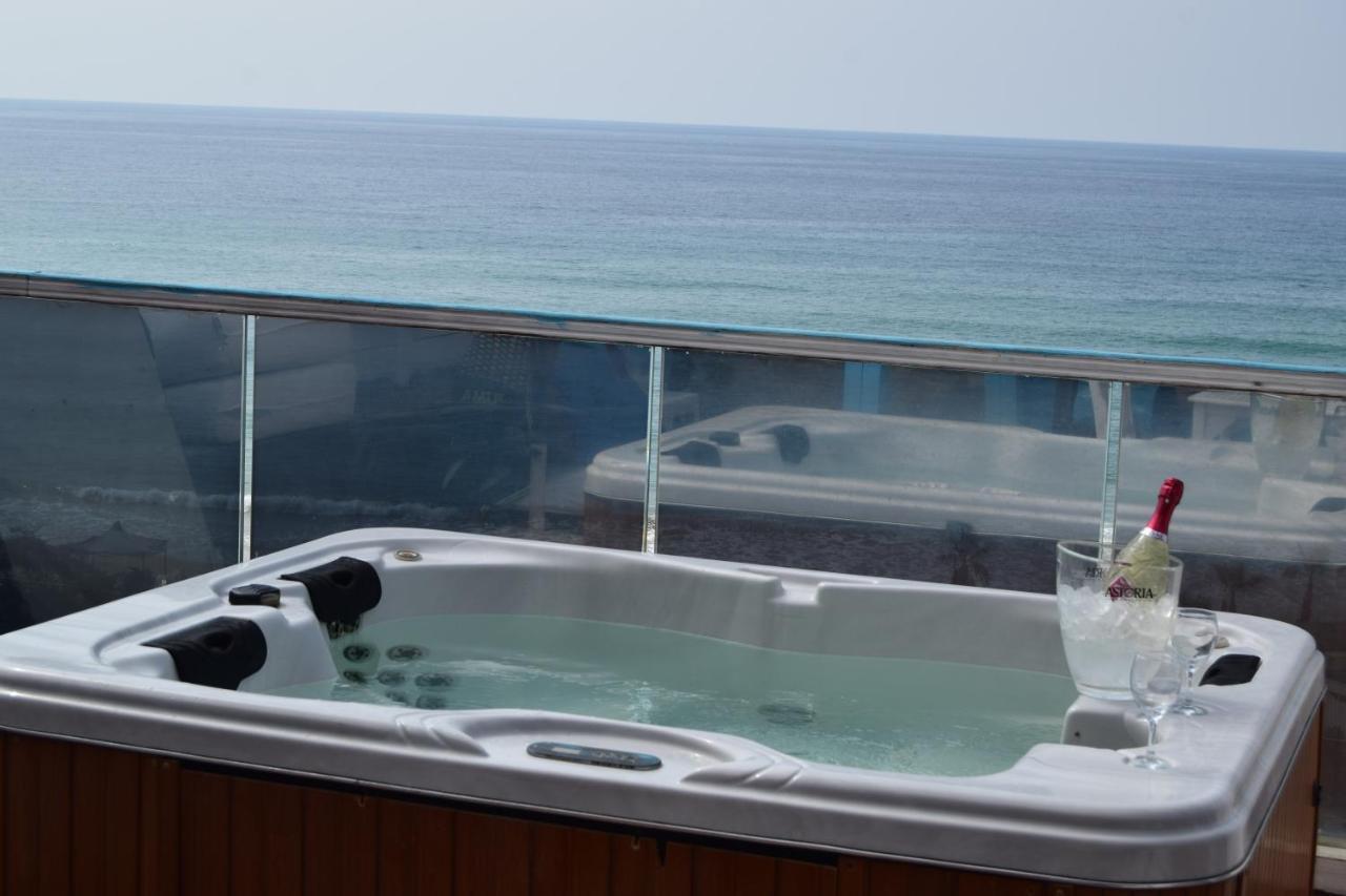 Cflow Beach Resort Byblos Buitenkant foto